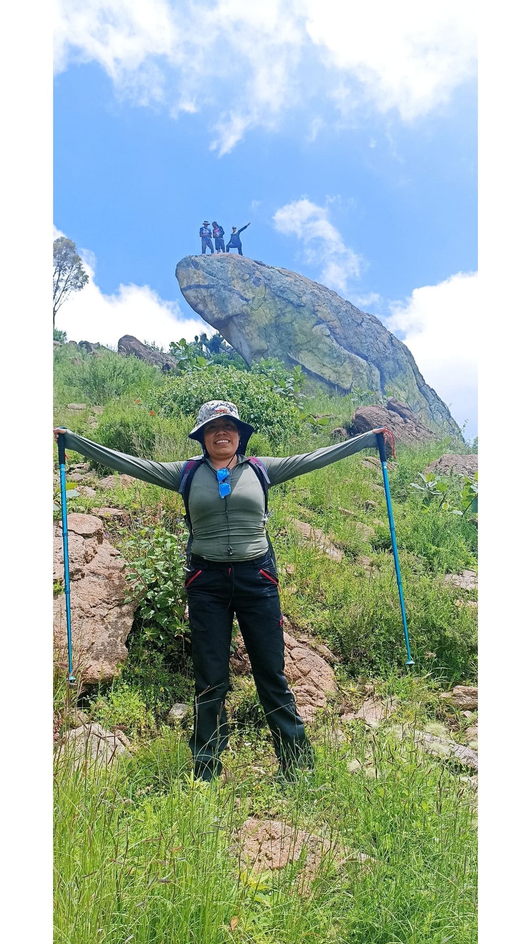 Haciendo senderismo en el Cerro de la rana